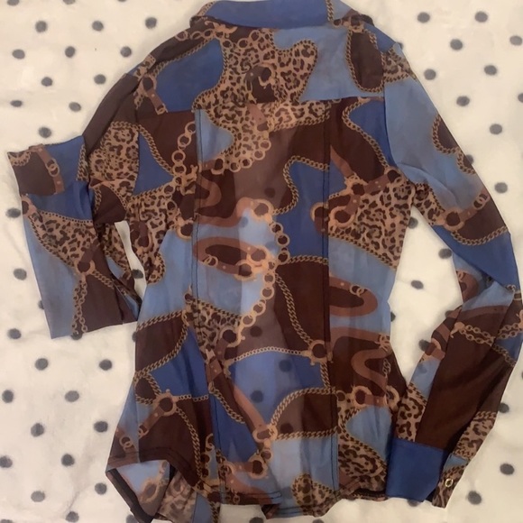 Guess by Marciano Small Casual Button Up Shirt - Picture 2 of 6